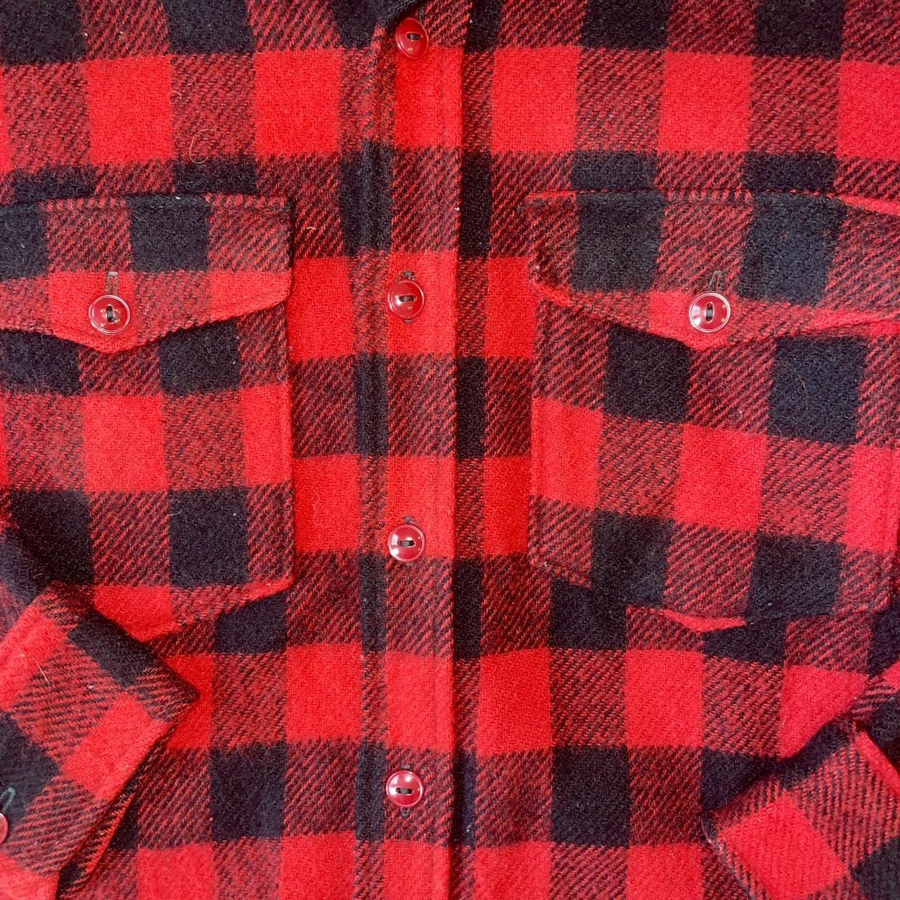 Vintage 1960s Woolrich Red Buffalo Check 100% wool Flannel Shirt fits medium •