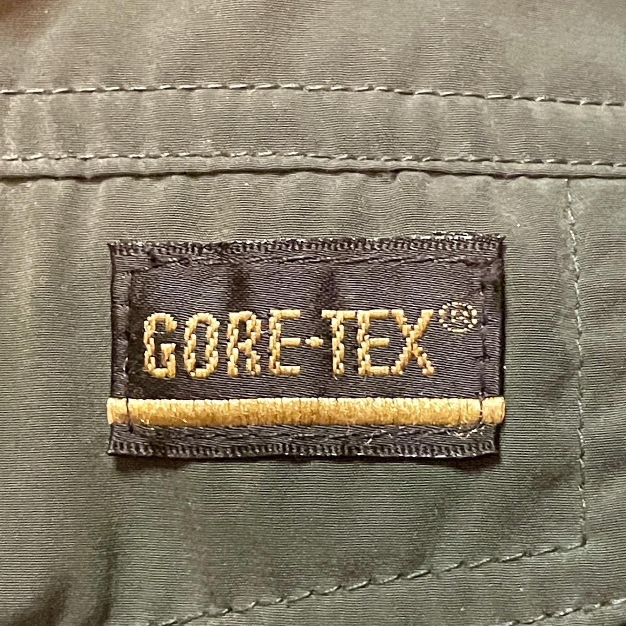 Vintage 1990s Tourney Gore-Tex Windbreaker Jacket •